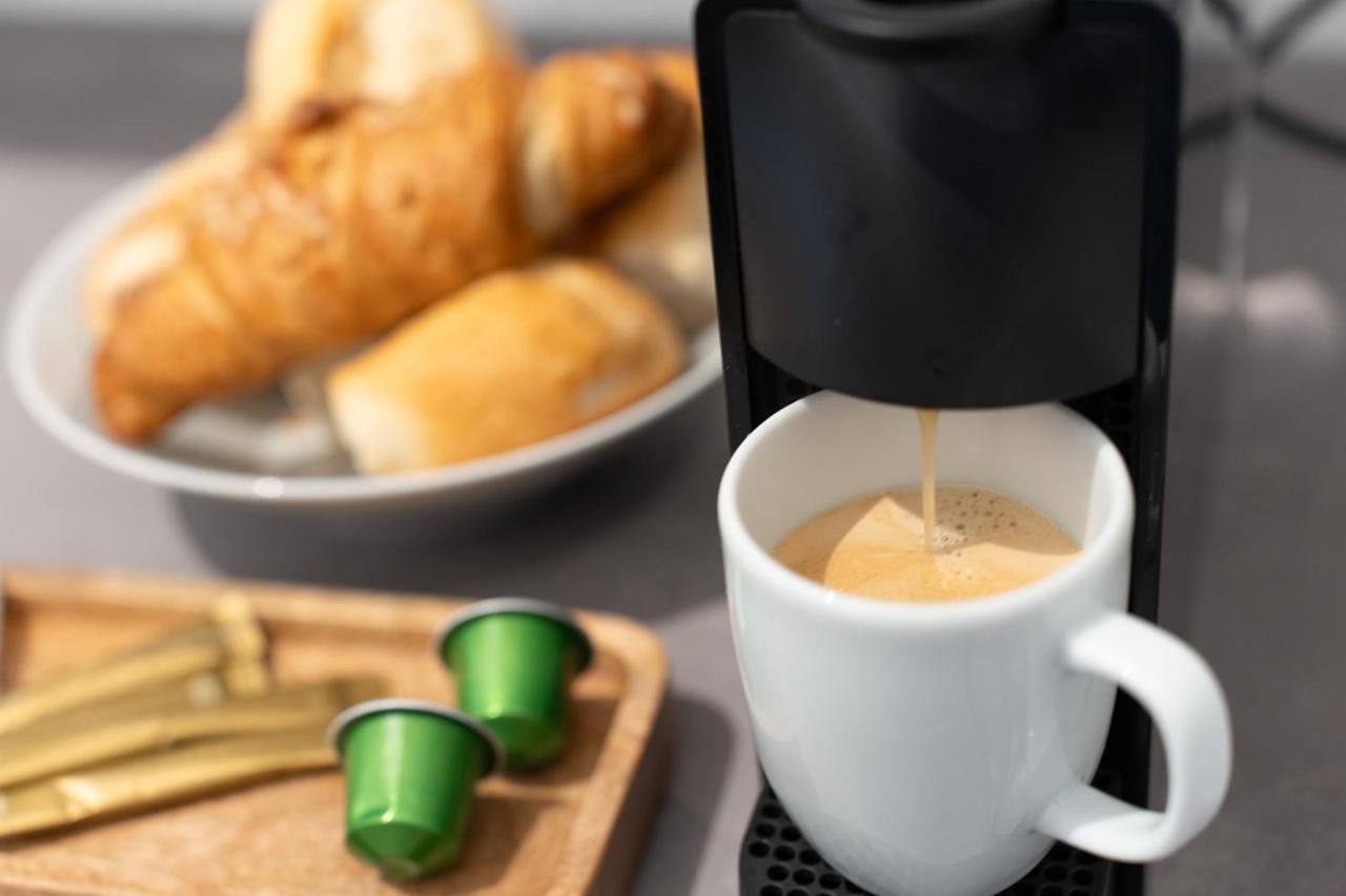 Benville Meissen - Nespresso Kaffee - Smart-Tv - Modern Exterior foto
